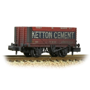 377-126C 8 plank wagon Ketton Cement weathered (image for) 377-126C 8 plank wagon Ketton Cement weathered